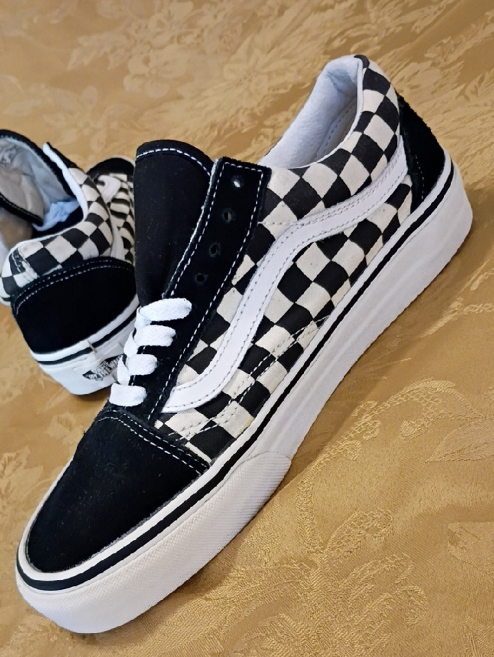 VANS Old Skool Black & White Checkerboard Skate Sneakers Men's 6.5 Women's 8.0
